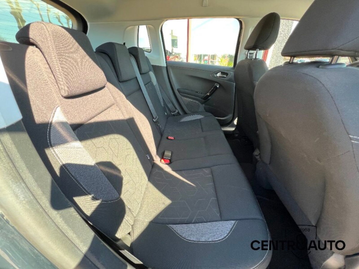 Peugeot 2008 Turbo 110 S&S Active (11)
