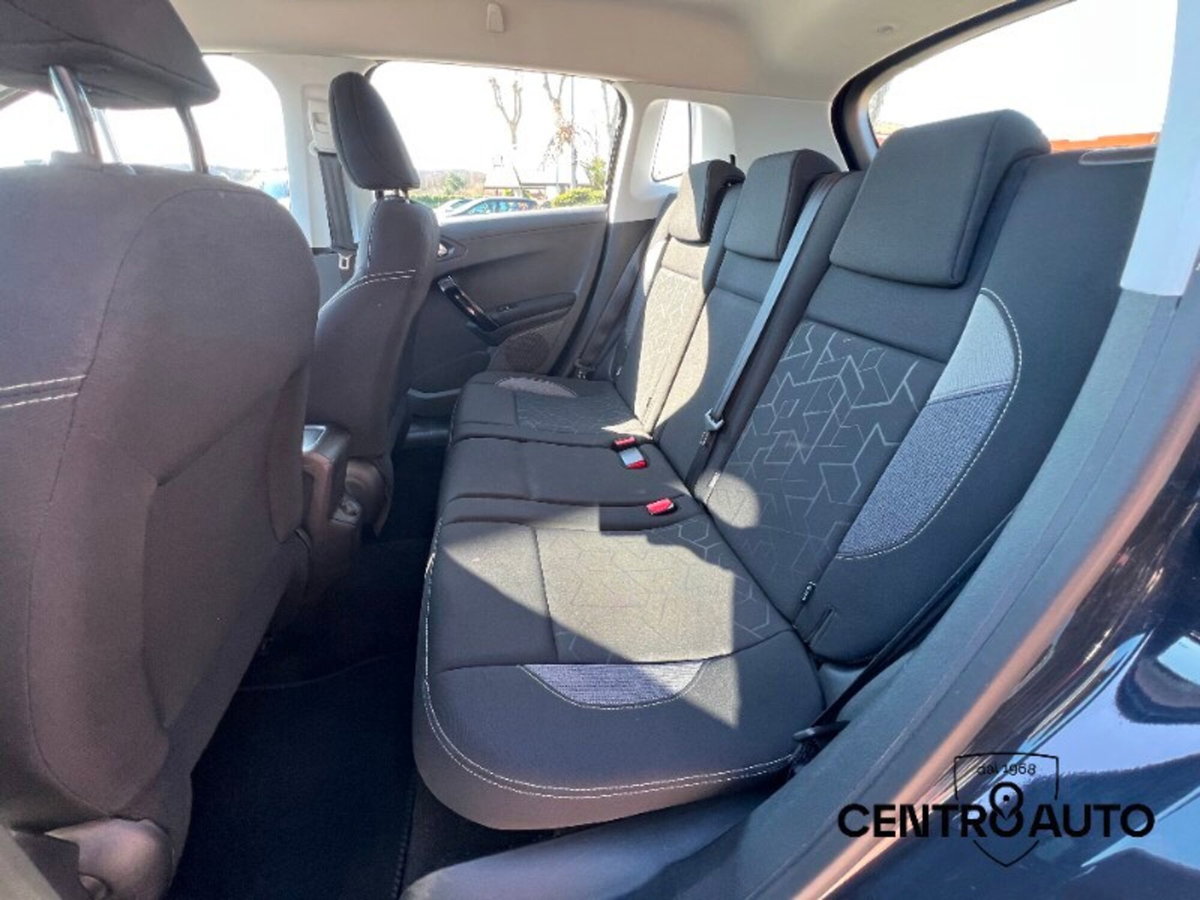 Peugeot 2008 Turbo 110 S&S Active (14)