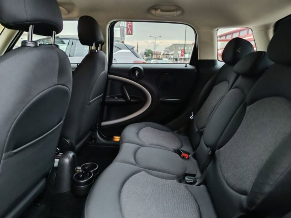MINI Mini Countryman 1.6 One D Countryman (15)