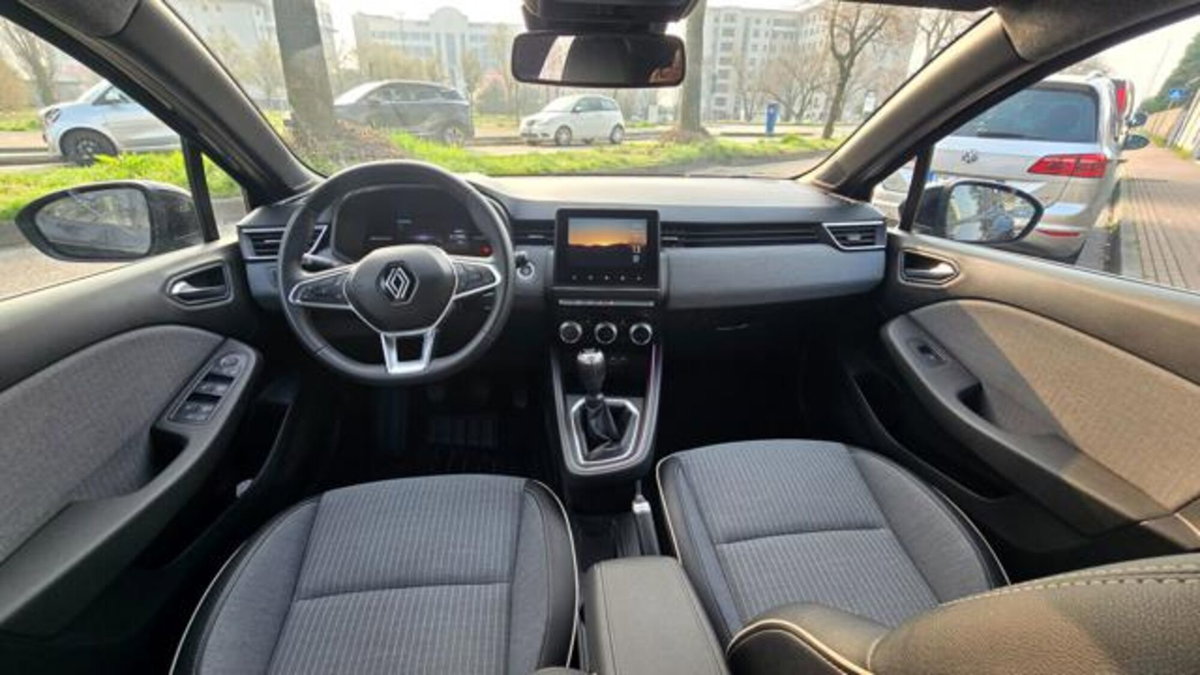 Renault Clio TCe 90 CV 5 porte Intens (16)