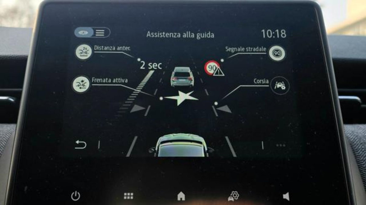 Renault Clio TCe 90 CV 5 porte Intens (19)