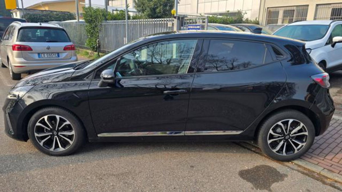 Renault Clio TCe 90 CV 5 porte Intens (3)