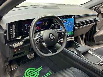Renault Austral 1.2 full hybrid Techno Esprit Alpine 200cv auto (8)