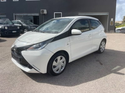 Toyota Aygo 1.0 VVT-i 69 CV 5 porte x-pure (5)