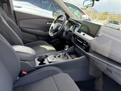 Nissan Qashqai 1.3 mhev Acenta 2wd 140cv (11)