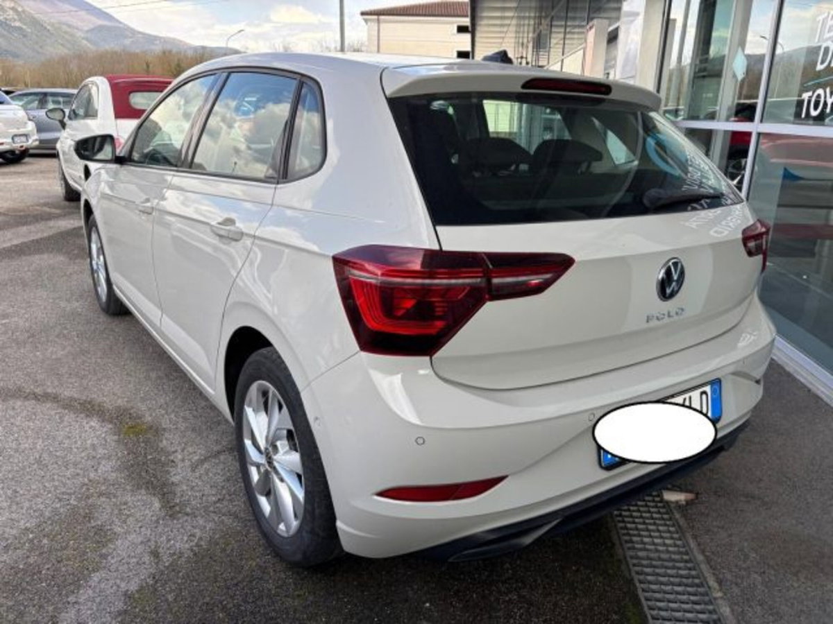Volkswagen Polo 1.0 Life 80cv (4)
