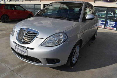Lancia Ypsilon 1.2 69 CV Diva (2)