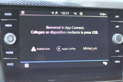 Volkswagen Taigo 1.0 tsi Life 95cv (18)