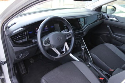 Volkswagen Taigo 1.0 tsi Life 95cv (6)
