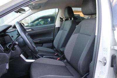 Volkswagen Taigo 1.0 tsi Life 95cv (7)