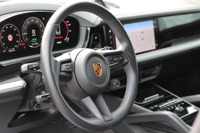 Porsche Cayenne Coupé 3.0 V6 E-Hybrid (11)