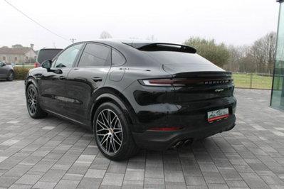 Porsche Cayenne Coupé 3.0 V6 E-Hybrid (5)