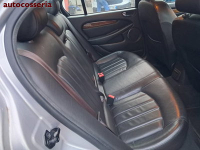 Jaguar X-Type 2.5 V6 24V cat (6)