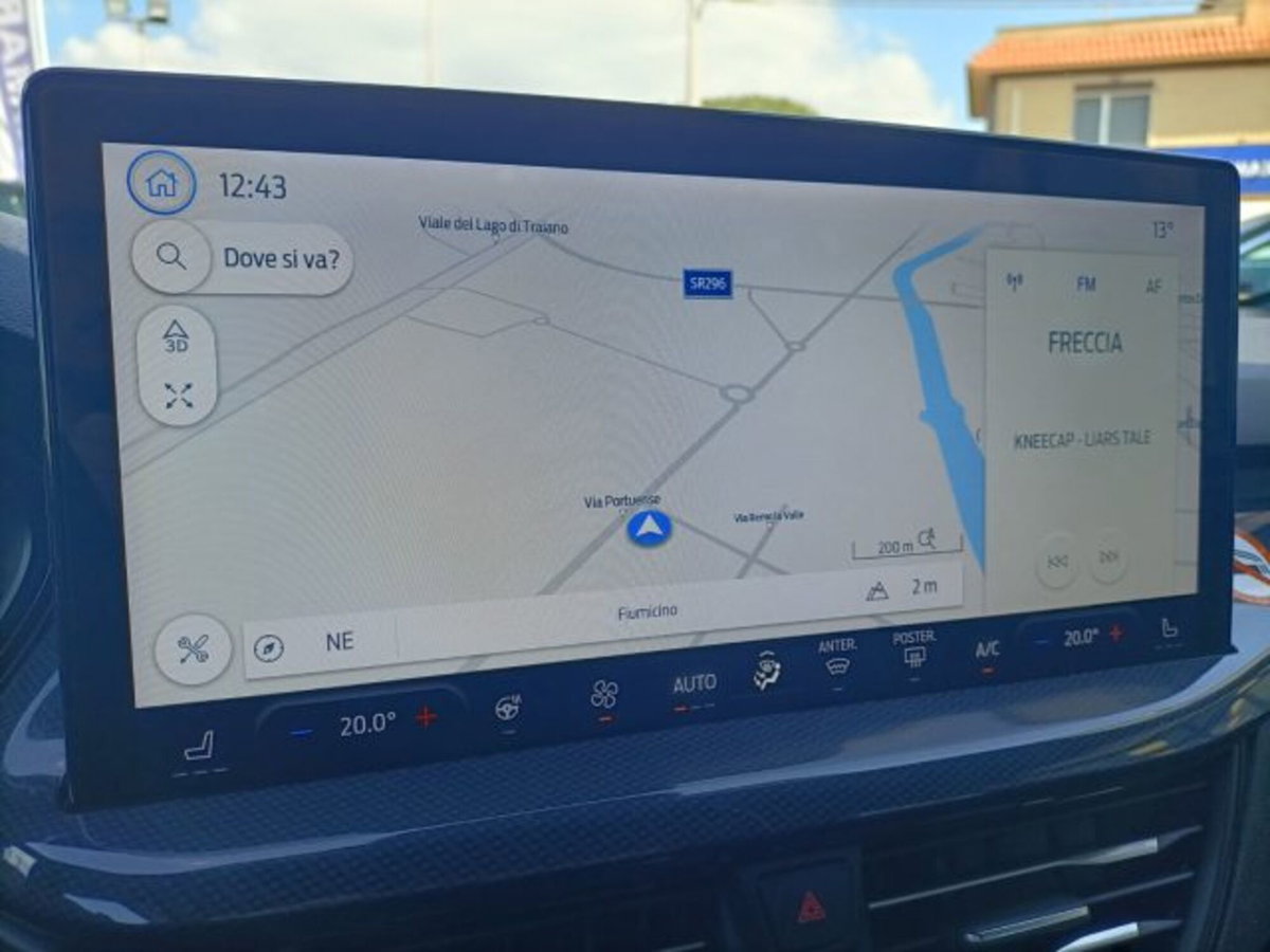 Ford Focus Station Wagon 1.0 EcoBoost Hybrid 155 CV SW ST-Line (14)