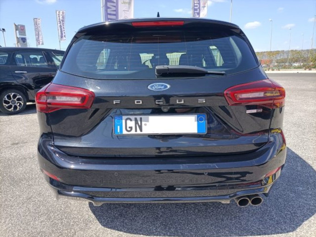 Ford Focus Station Wagon 1.0 EcoBoost Hybrid 155 CV SW ST-Line (7)
