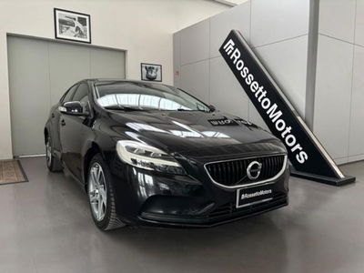 Volvo V40 D2 Kinetic usata