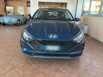 Hyundai i20 1.2 mpi Connectline 79cv mt (2)