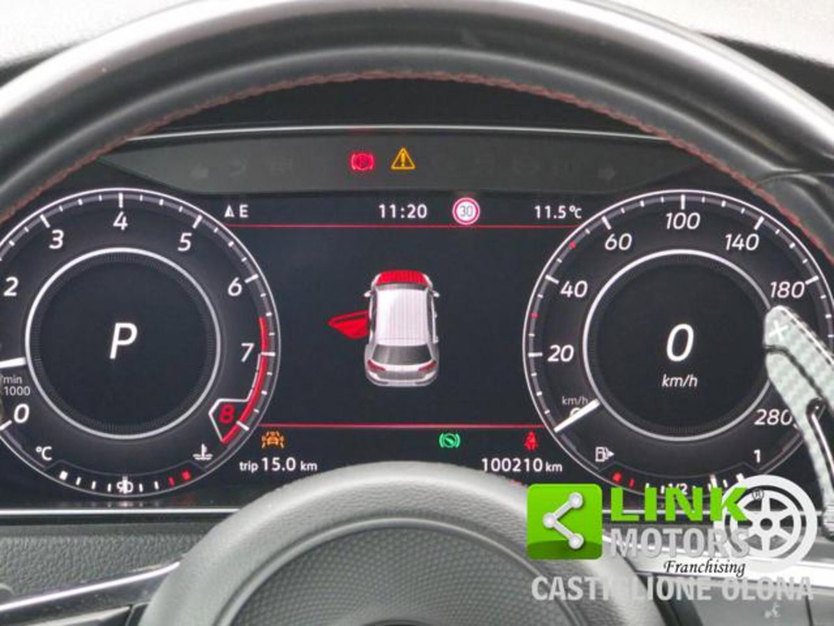 Volkswagen Golf GTI Performance 2.0 245 CV TSI DSG 5p. BMT (18)