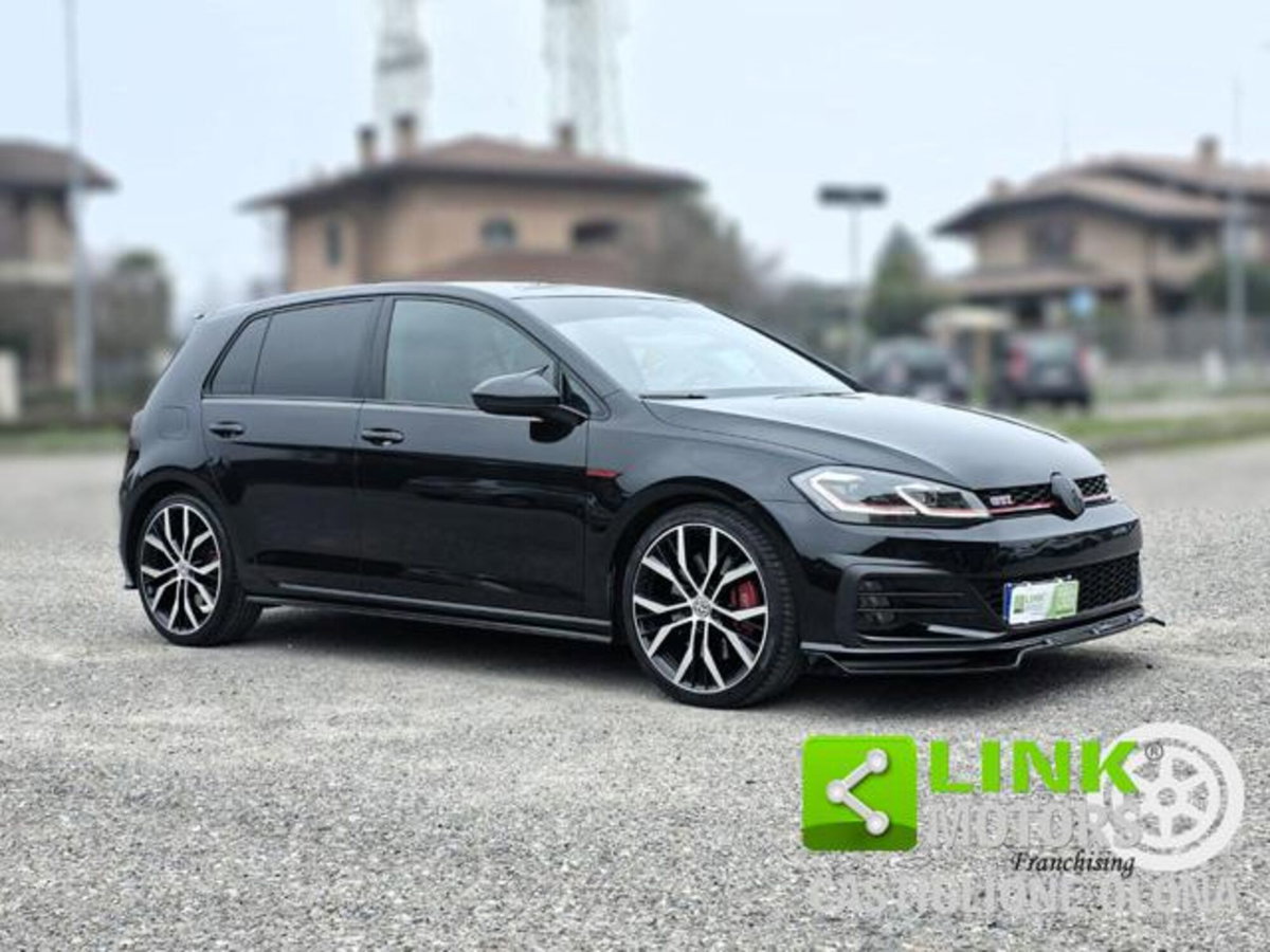 Volkswagen Golf GTI Performance 2.0 245 CV TSI DSG 5p. BMT (2)