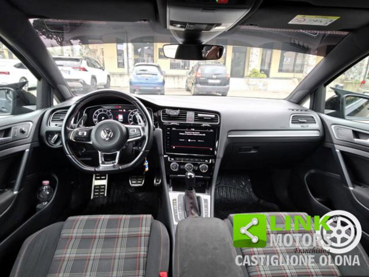 Volkswagen Golf GTI Performance 2.0 245 CV TSI DSG 5p. BMT (3)