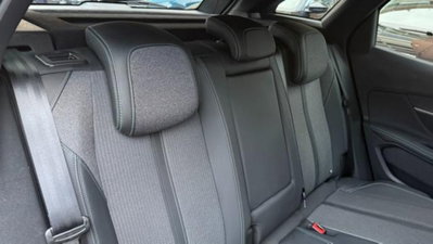 Peugeot 3008 Hybrid 225 e-EAT8 GT (17)