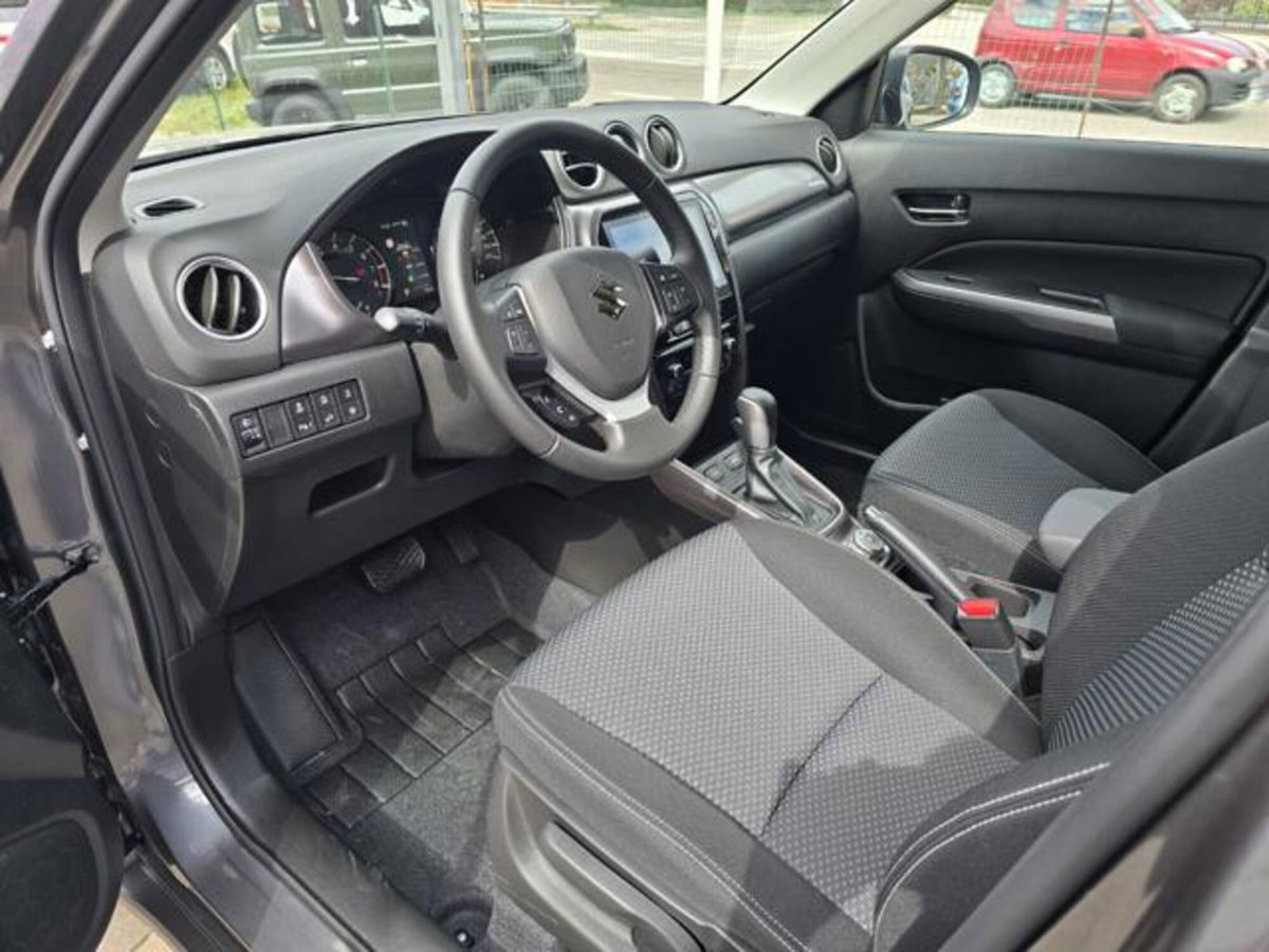 Suzuki Vitara 1.4 Hybrid Starview (7)