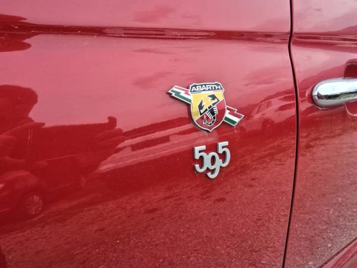 Abarth 595 595 1.4 Turbo T-Jet 140 CV (6)