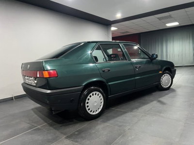 Alfa Romeo 33 1.3 (3)