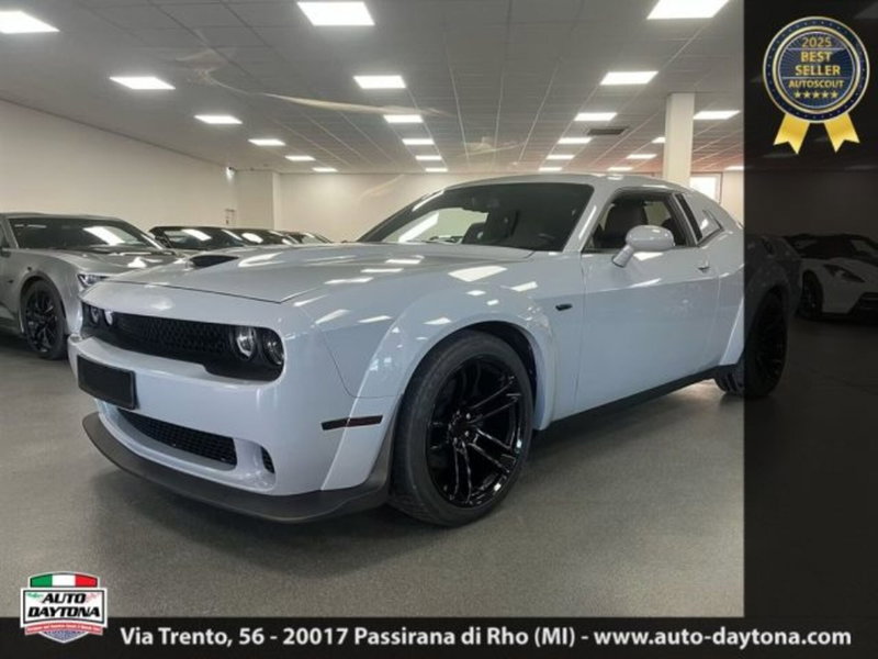 Dodge Challenger 5.7 V8 R/T T/A 375cv at8