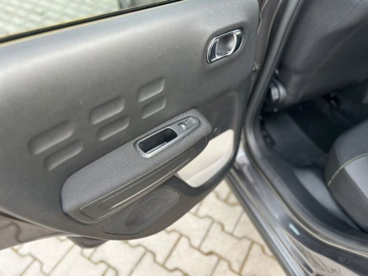 Citroen C3 PureTech 83 S&S Shine (14)