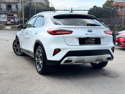 Kia XCeed 1.6 CRDi 136 CV MHEV iMT Evolution (9)