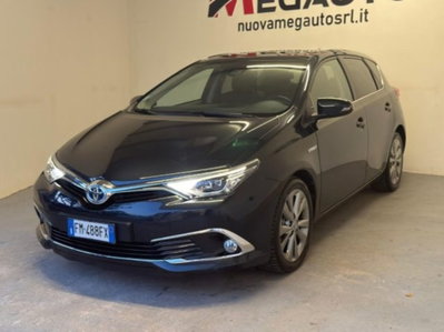 Toyota Auris 1.8 Hybrid Lounge (3)