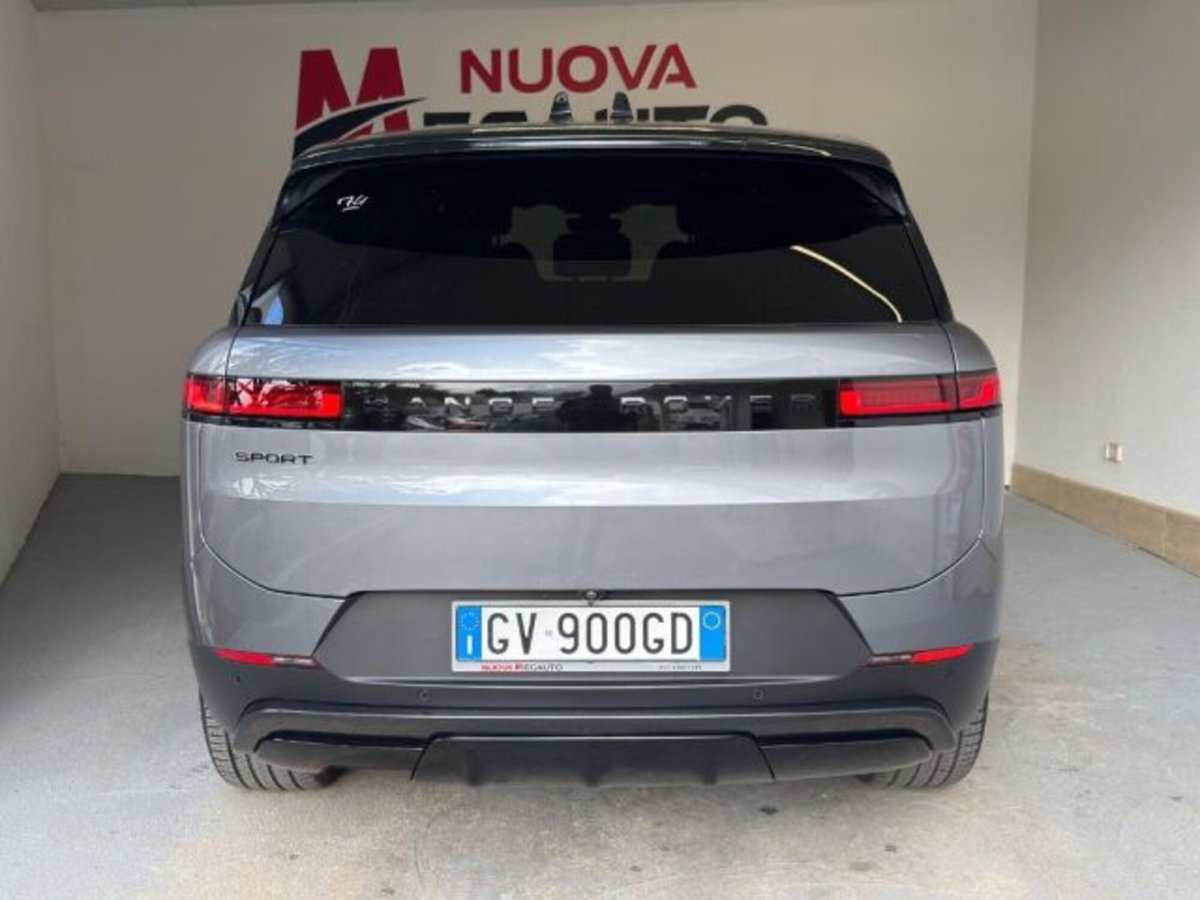 Land Rover Range Rover Sport 3.0D l6 249 CV HSE Dynamic Stealth (6)
