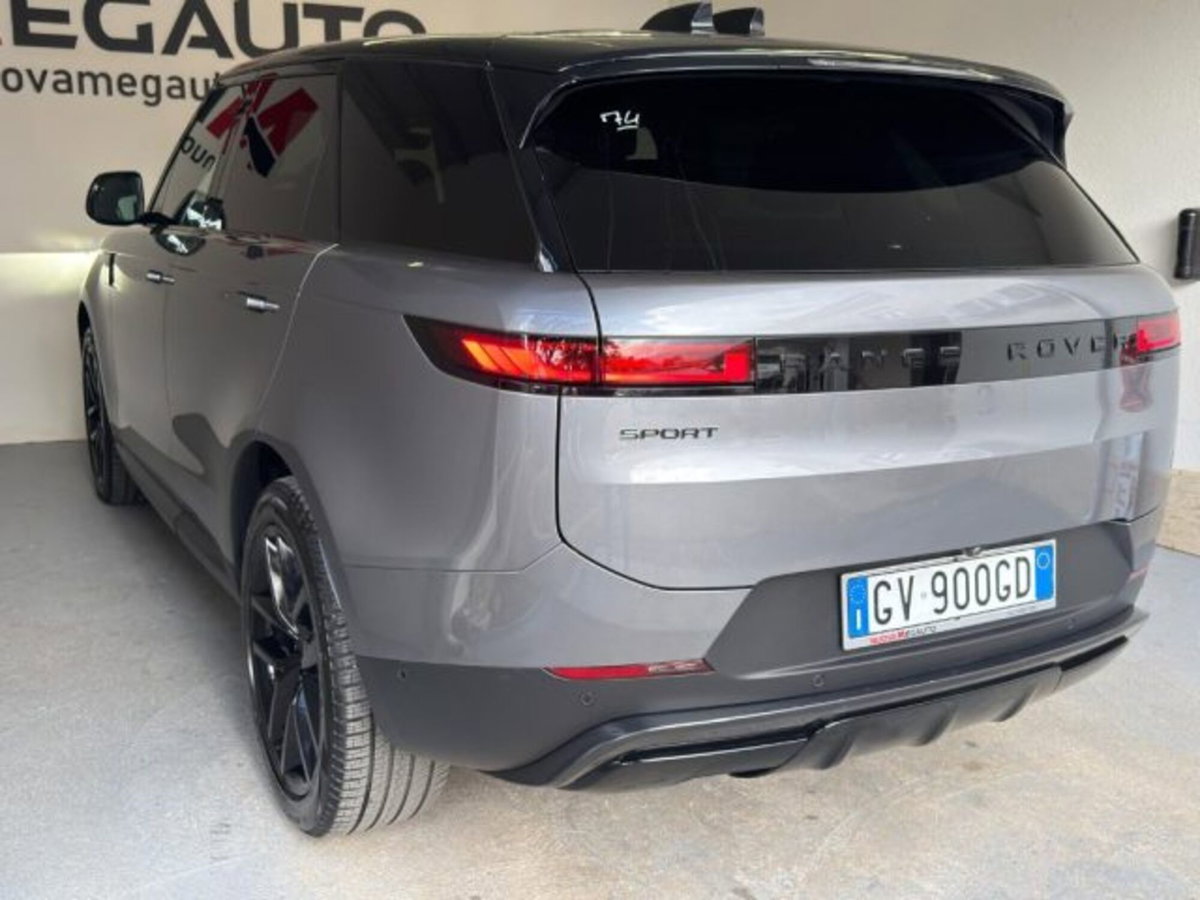 Land Rover Range Rover Sport 3.0D l6 249 CV HSE Dynamic Stealth (7)