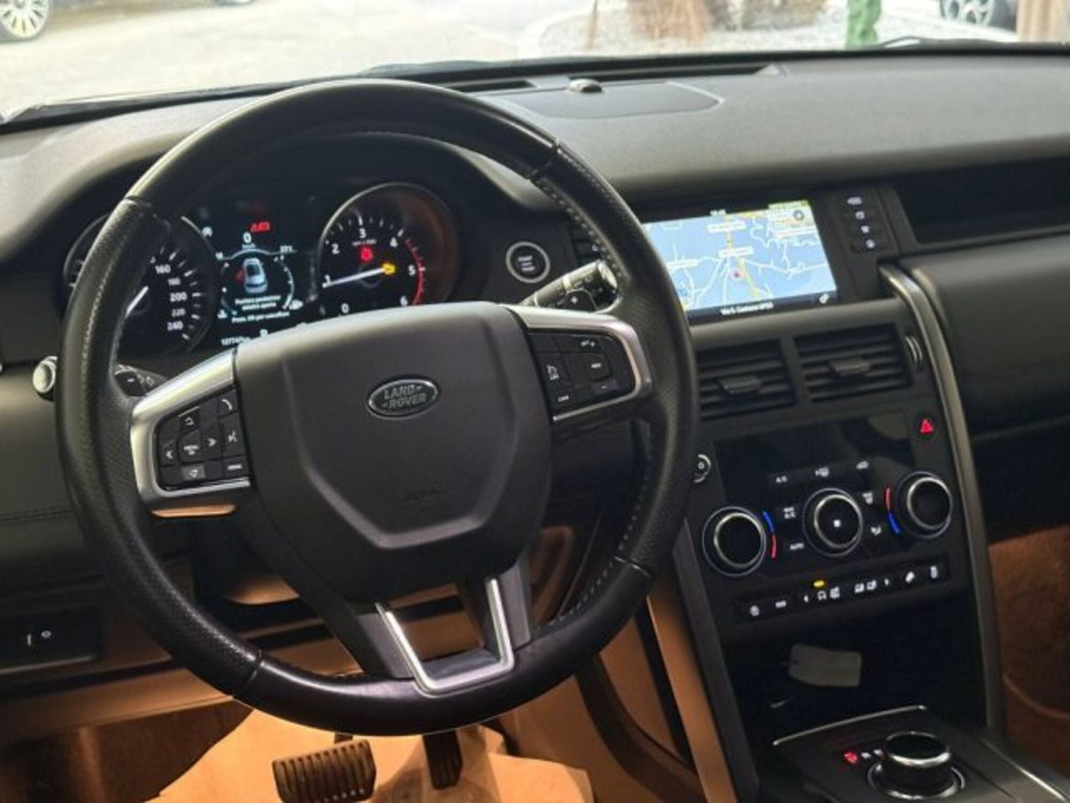 Land Rover Discovery Sport 2.0 eD4 150 CV 2WD SE (14)