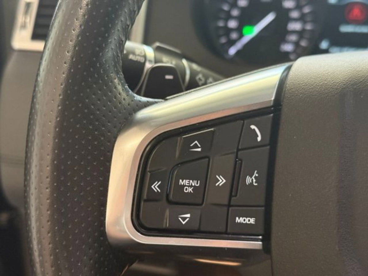 Land Rover Discovery Sport 2.0 eD4 150 CV 2WD SE (8)