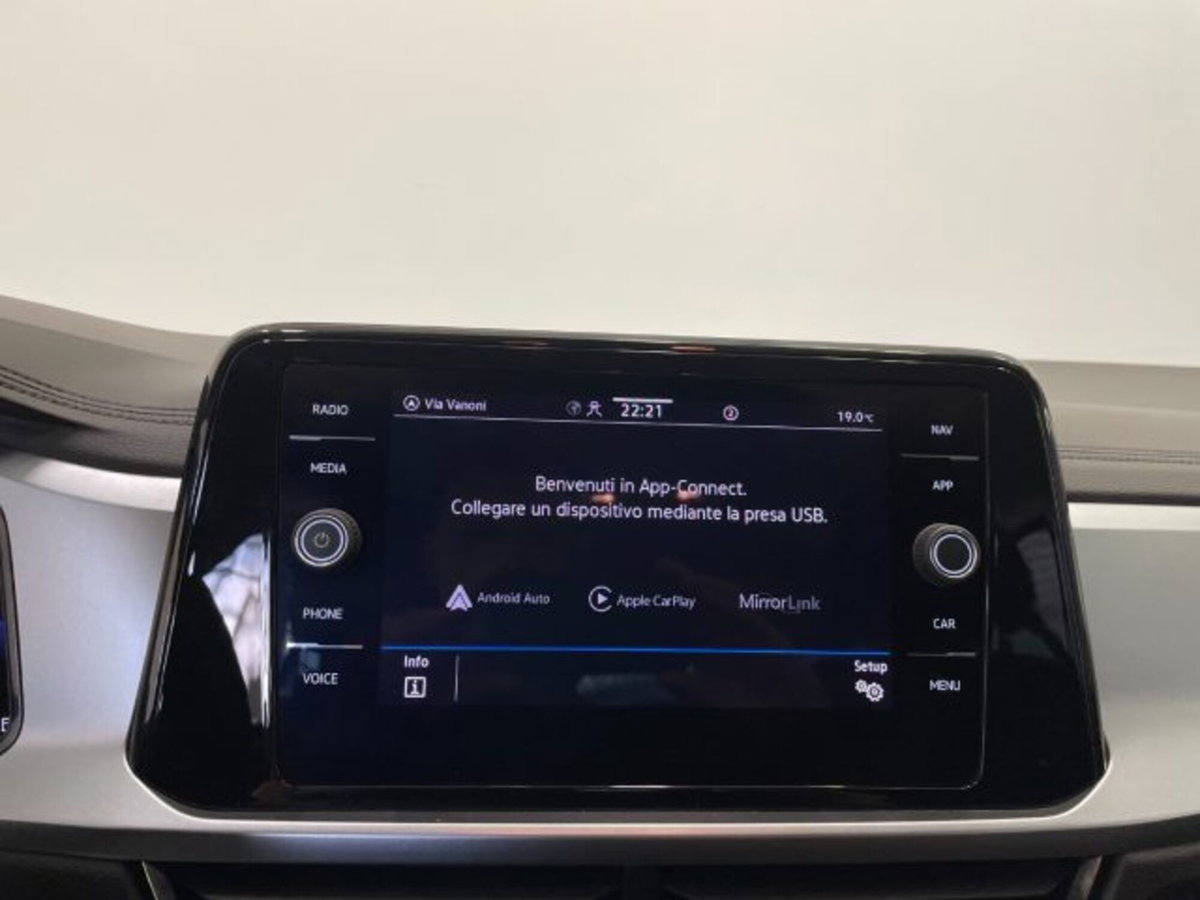 Volkswagen T-Roc 1.5 tsi Life dsg (13)