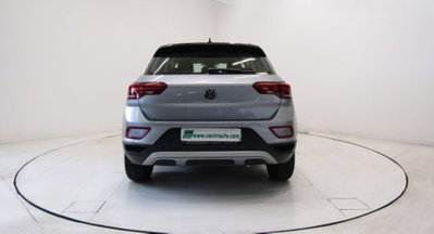 Volkswagen T-Roc 1.5 tsi Life dsg (4)