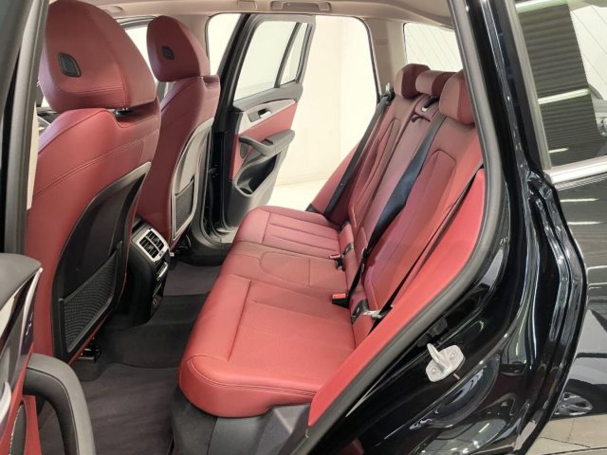 BMW X3 xdrive20d mhev 48V auto (7)