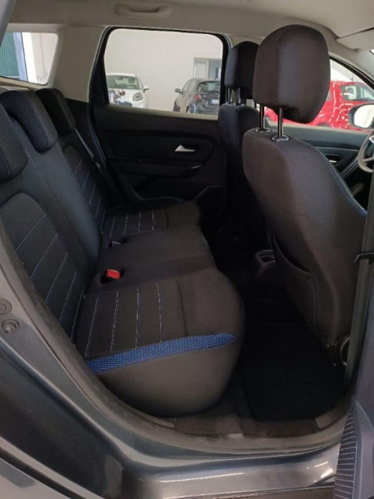 Dacia Duster 1.5 Blue dCi 8V 115 CV 4x2 Essential (10)