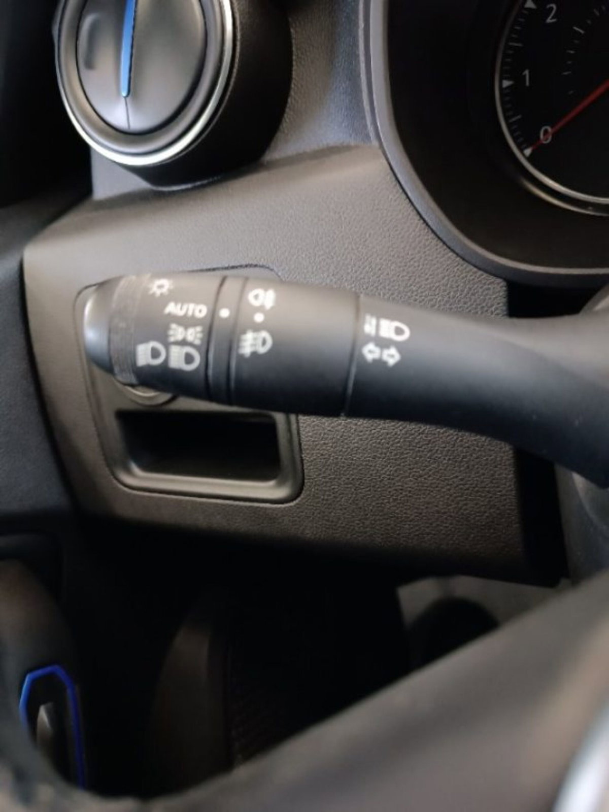 Dacia Duster 1.5 Blue dCi 8V 115 CV 4x2 Essential (18)