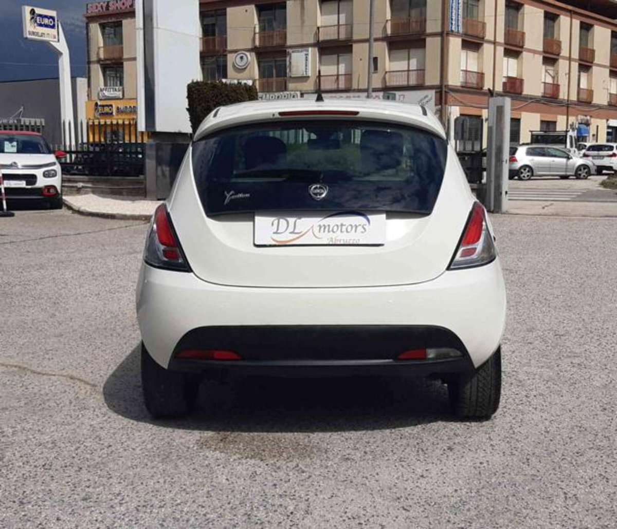 Lancia Ypsilon 1.3 MJT 16V 95 CV 5 porte S&S Silver (8)