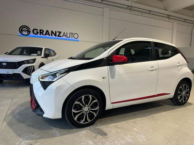 Toyota Aygo 1.0 VVT-i 72 CV 5 porte x-play usata