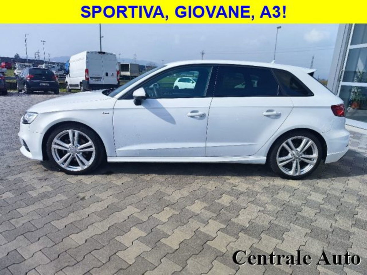 Audi A3 Sportback 1.6 TDI 116 CV S tronic Sport (20)