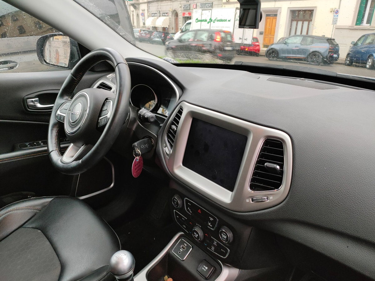 Jeep Compass 1.6 Multijet II 2WD Longitude (19)