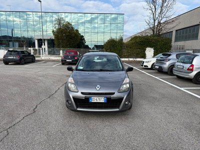 Renault Clio 1.2 16V 5 porte Luxe usata
