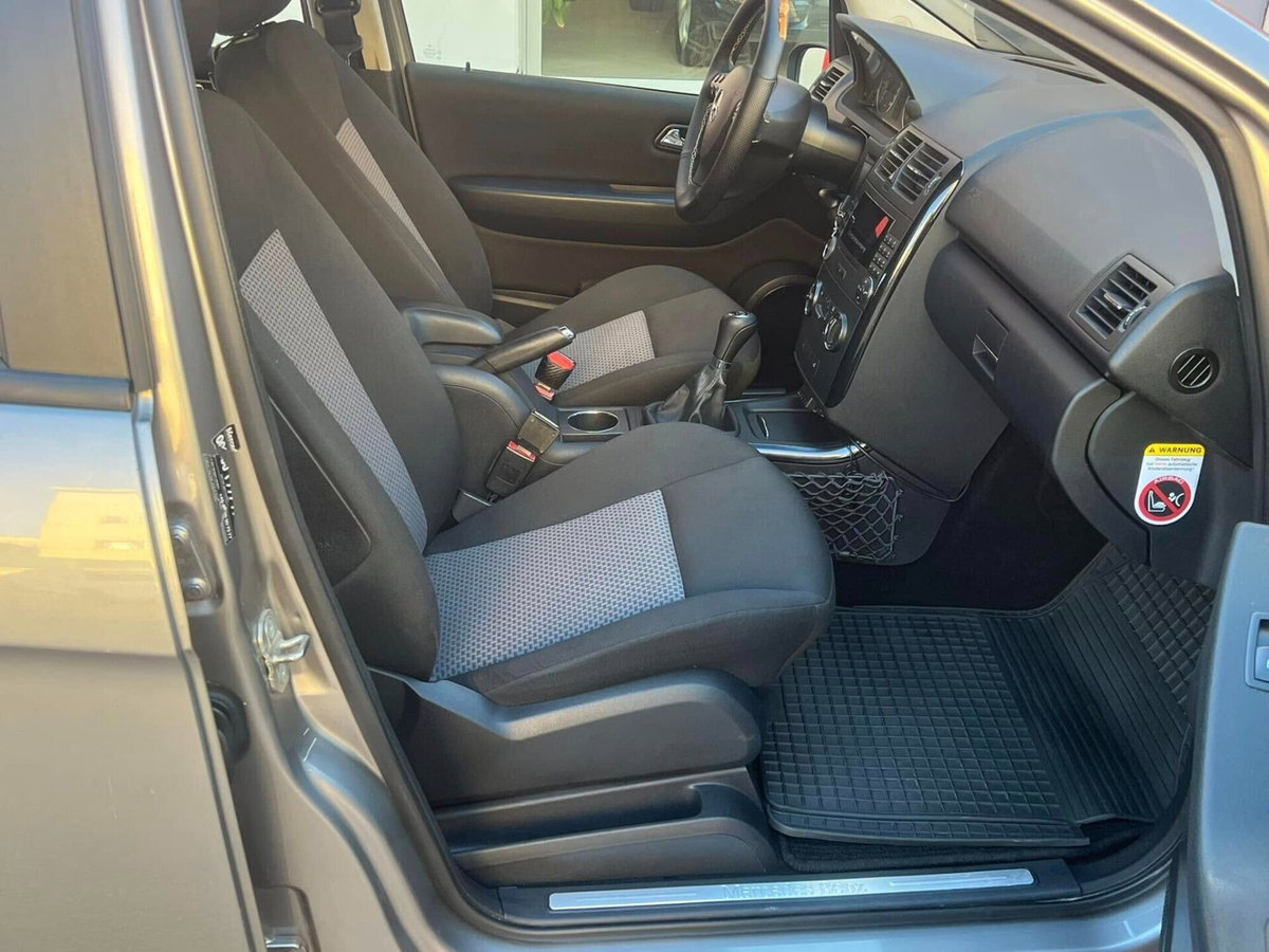 Mercedes-Benz Classe A 180 CDI Classic (13)