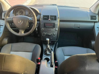 Mercedes-Benz Classe A 180 CDI Classic (14)