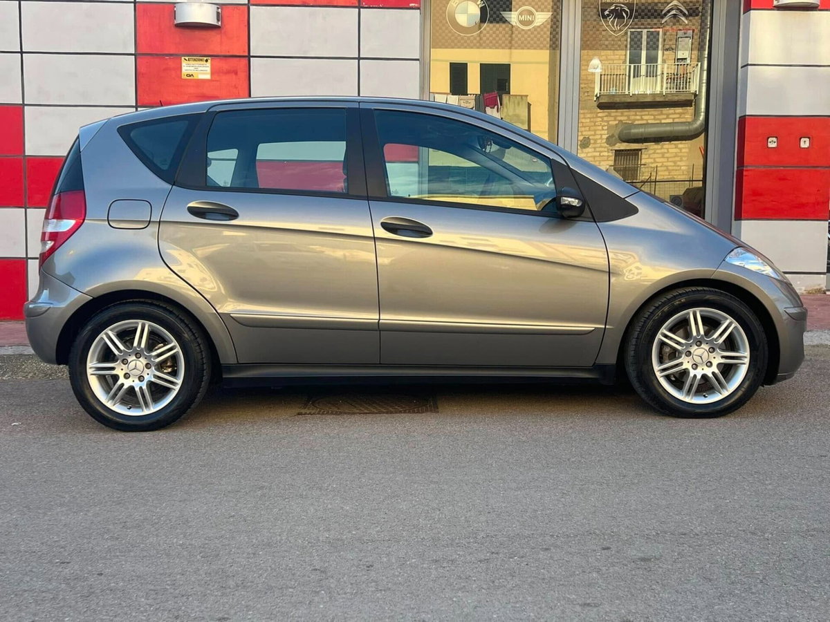 Mercedes-Benz Classe A 180 CDI Classic (3)