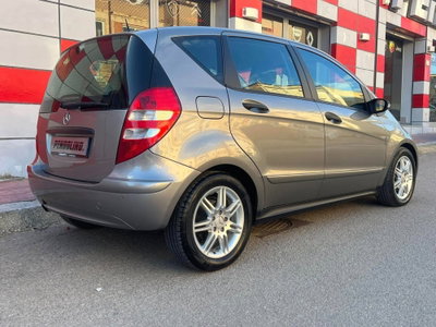 Mercedes-Benz Classe A 180 CDI Classic (4)